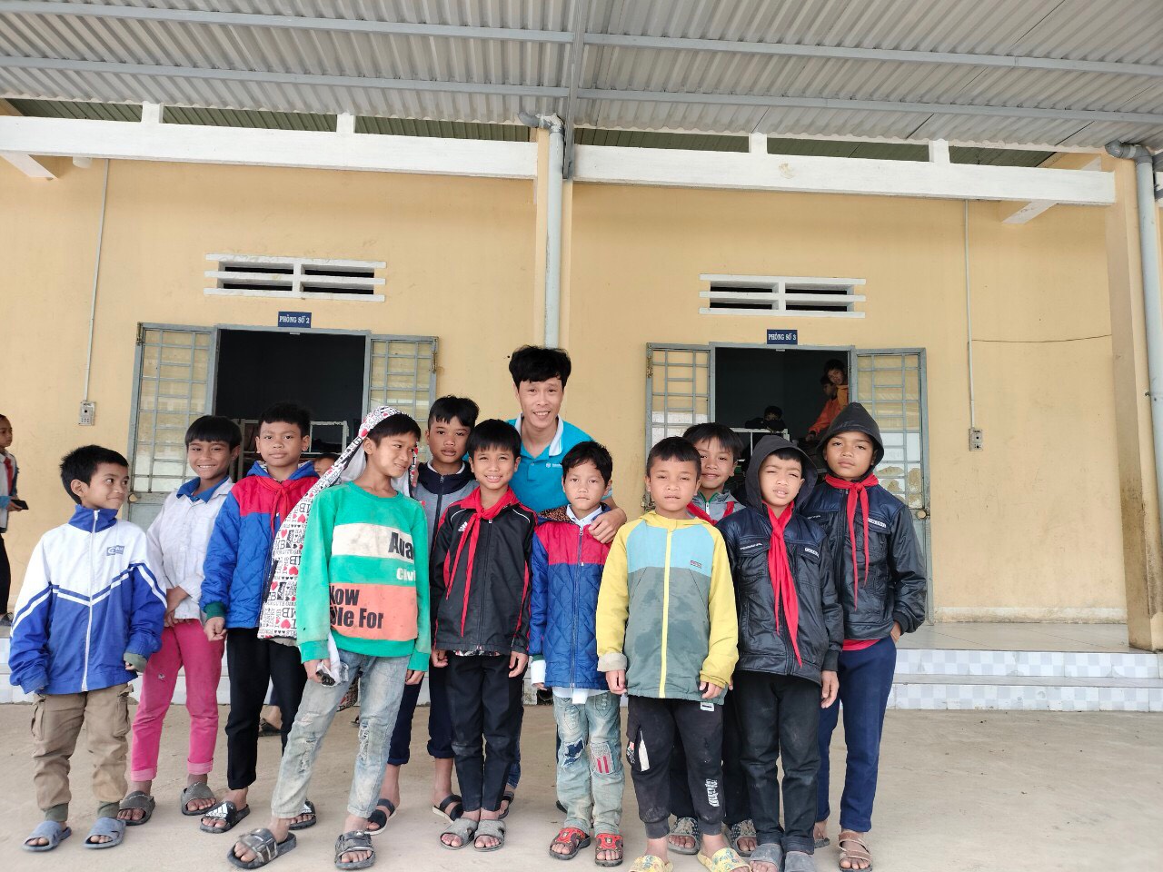 Hình ảnh Maxdream khảo sát lắp đặt hệ thống lọc nước cho trường học vùng cao tại Bình Phước