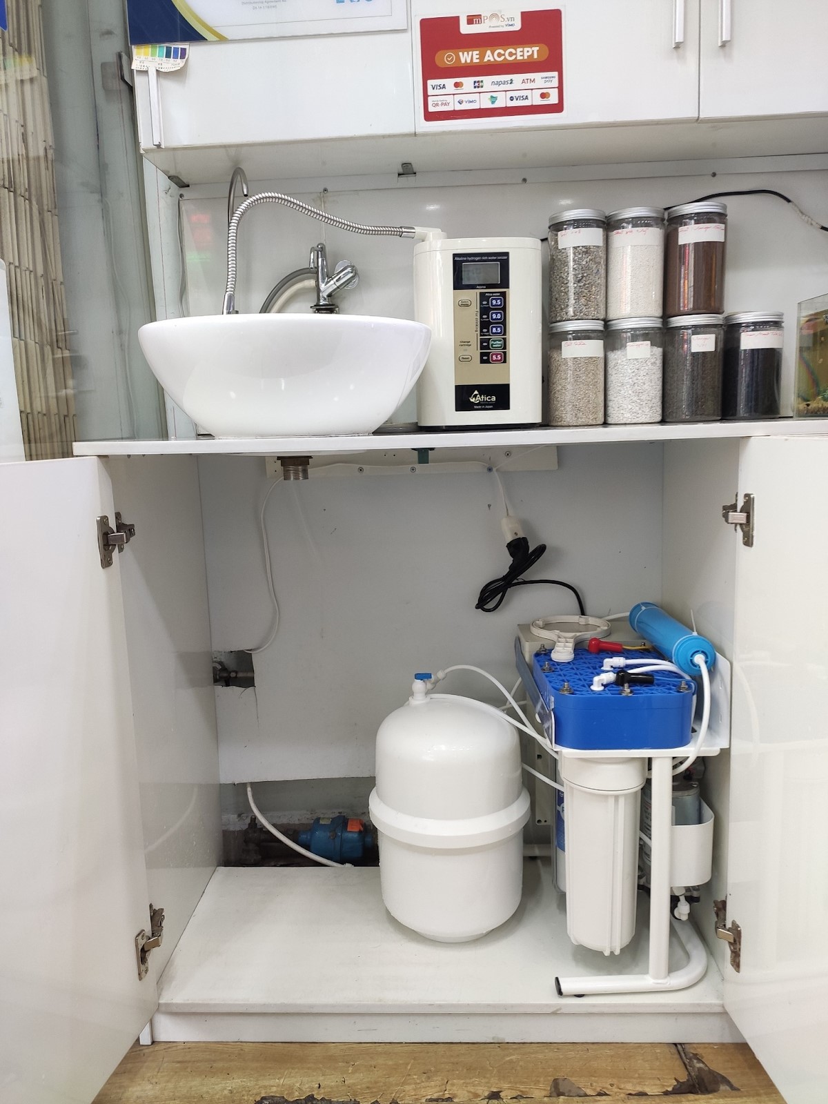 Máy lọc nước để gầm tủ bếp hoặc treo tường